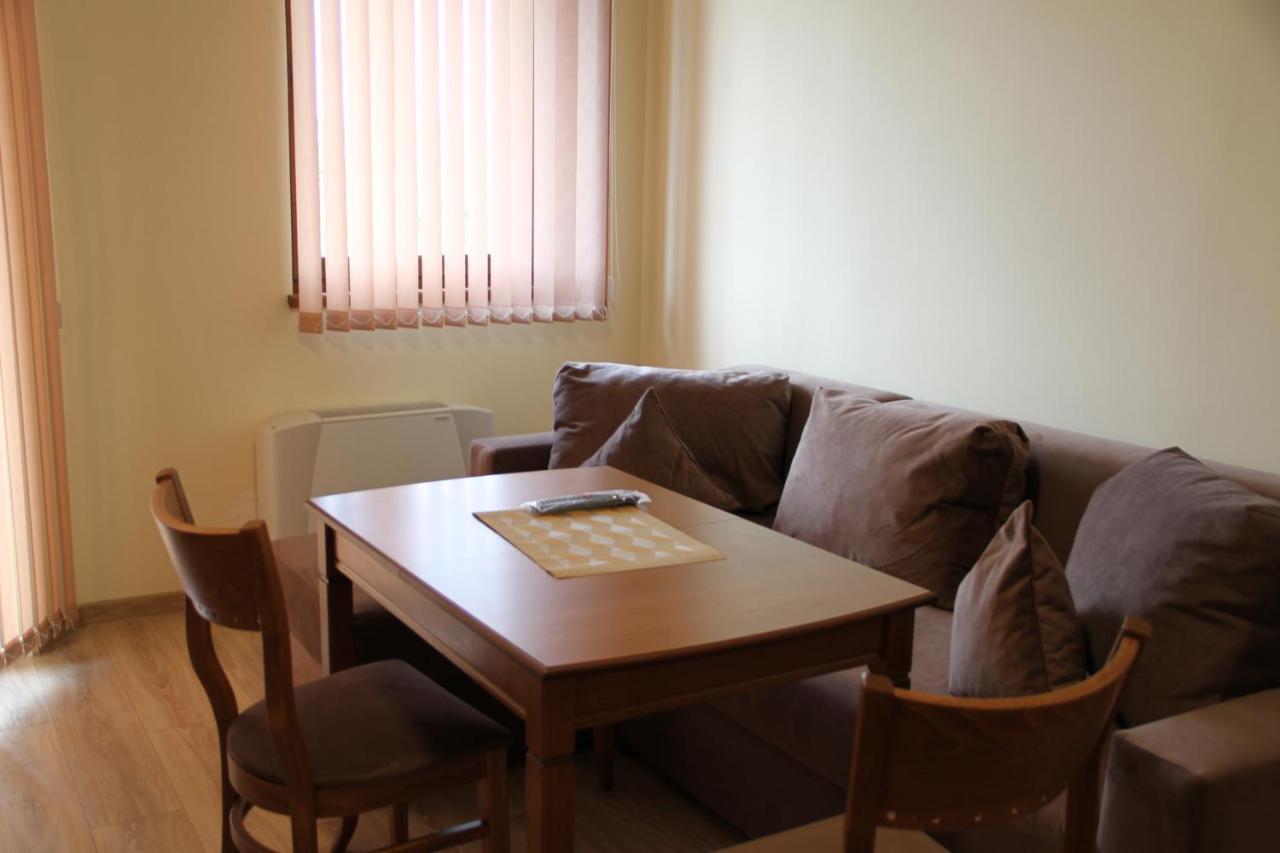 Хотел Александър Pavel Banya Room photo